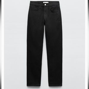 NWT Never worn jeans.